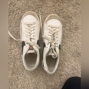 Nike low top Blazers Size 6